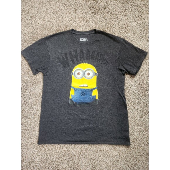 DESPICABLE ME 2 T-Shirt Mens Medium Gray Minion Whaaa?!?! Crew Pullover Adult - Picture 1 of 6